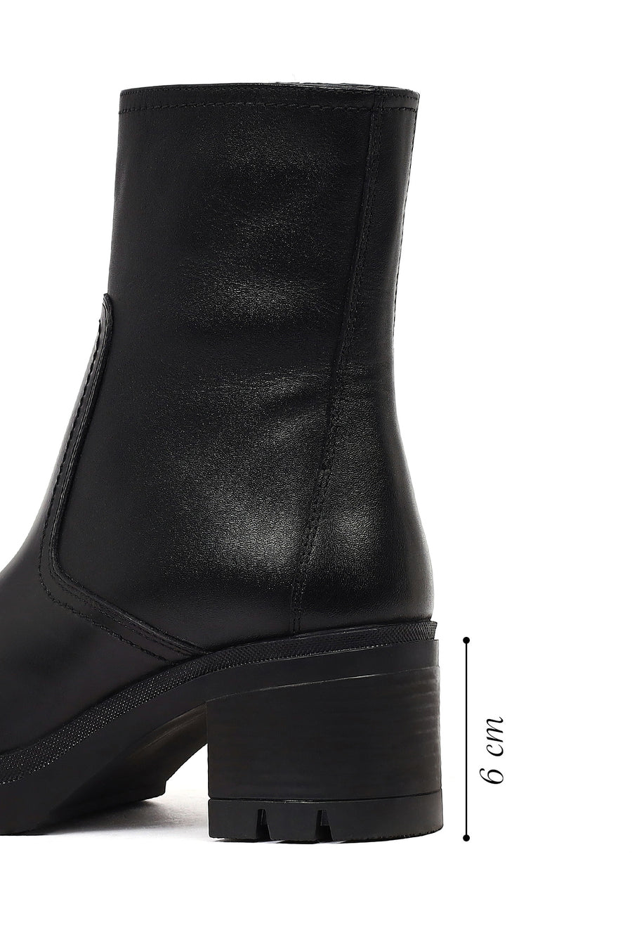 Women's Black Zippered Thick Heeled Leather Boot