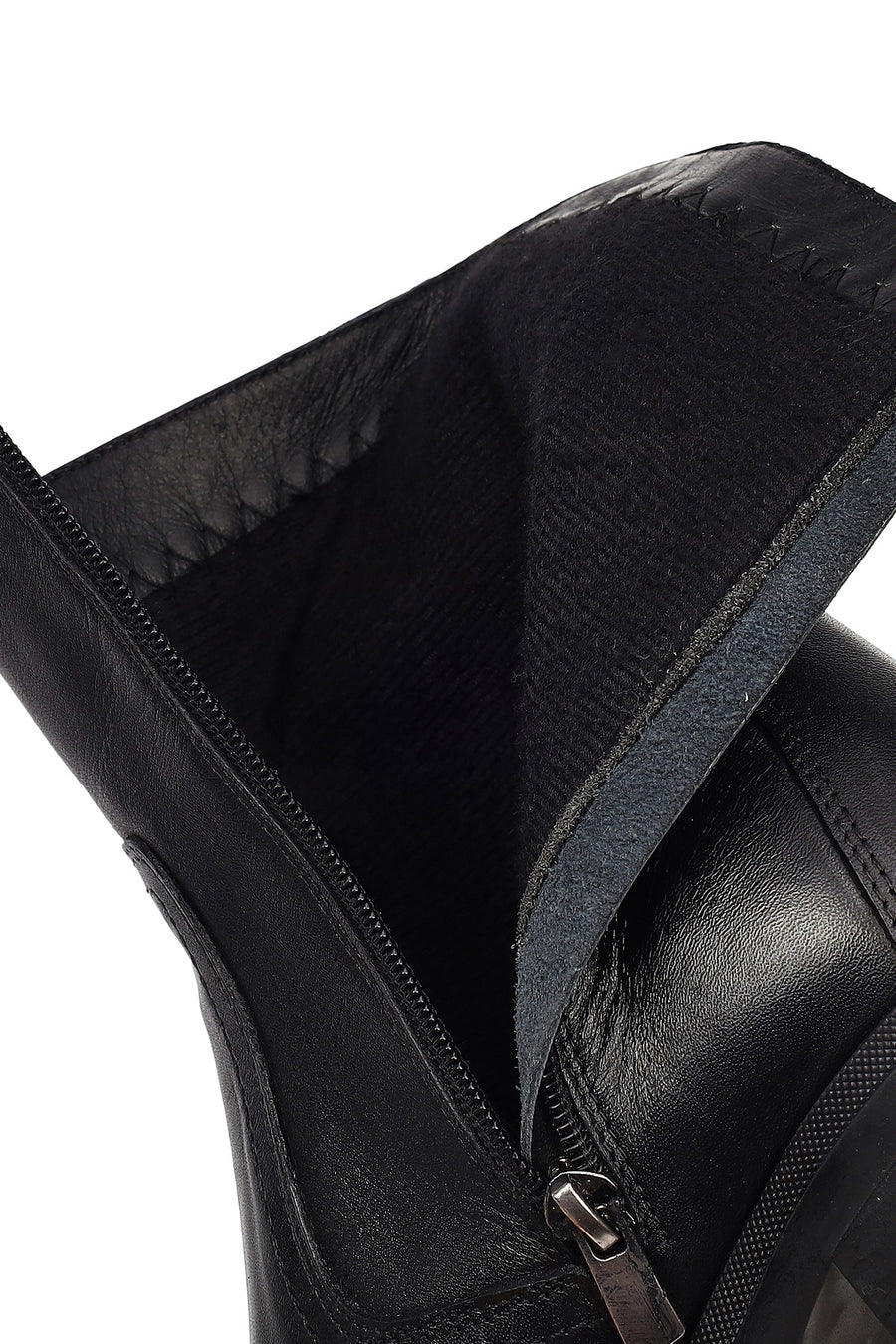Women's Black Zippered Thick Heeled Leather Boot