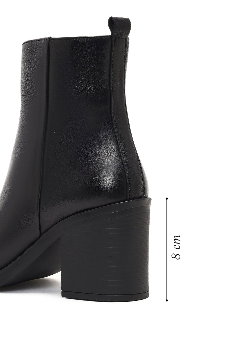 Women's Black Zippered Thick Heeled Leather Boot