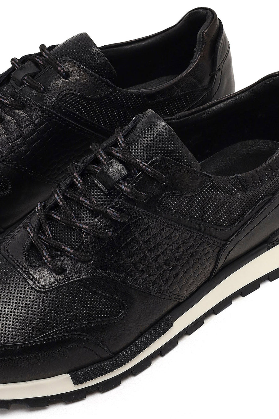 Erkek Siyah Bağcıklı Deri Casual Sneaker