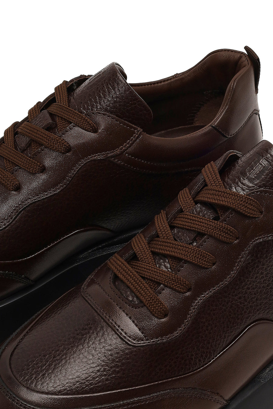 Erkek Kahverengi Bağcıklı Kalın Tabanlı Deri Sneaker