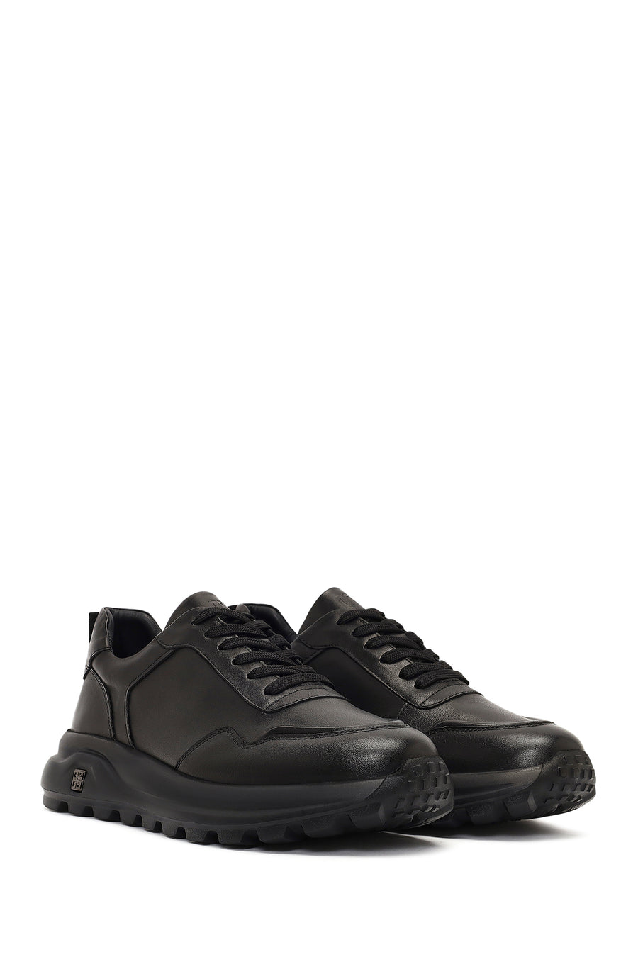 Men's Black Lace-Up Thick-Soled Leather Sneaker