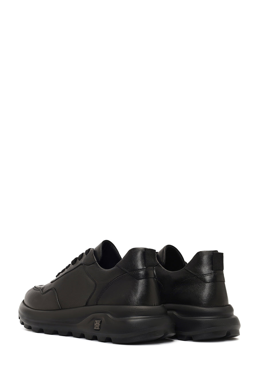 Men's Black Lace-Up Thick-Soled Leather Sneaker