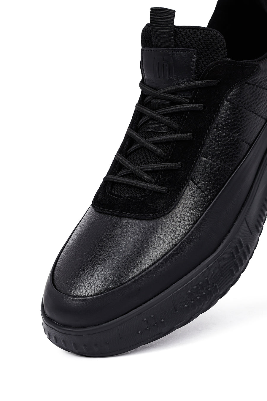 Erkek Siyah Bağcıklı Kalın Tabanlı Deri Sneaker