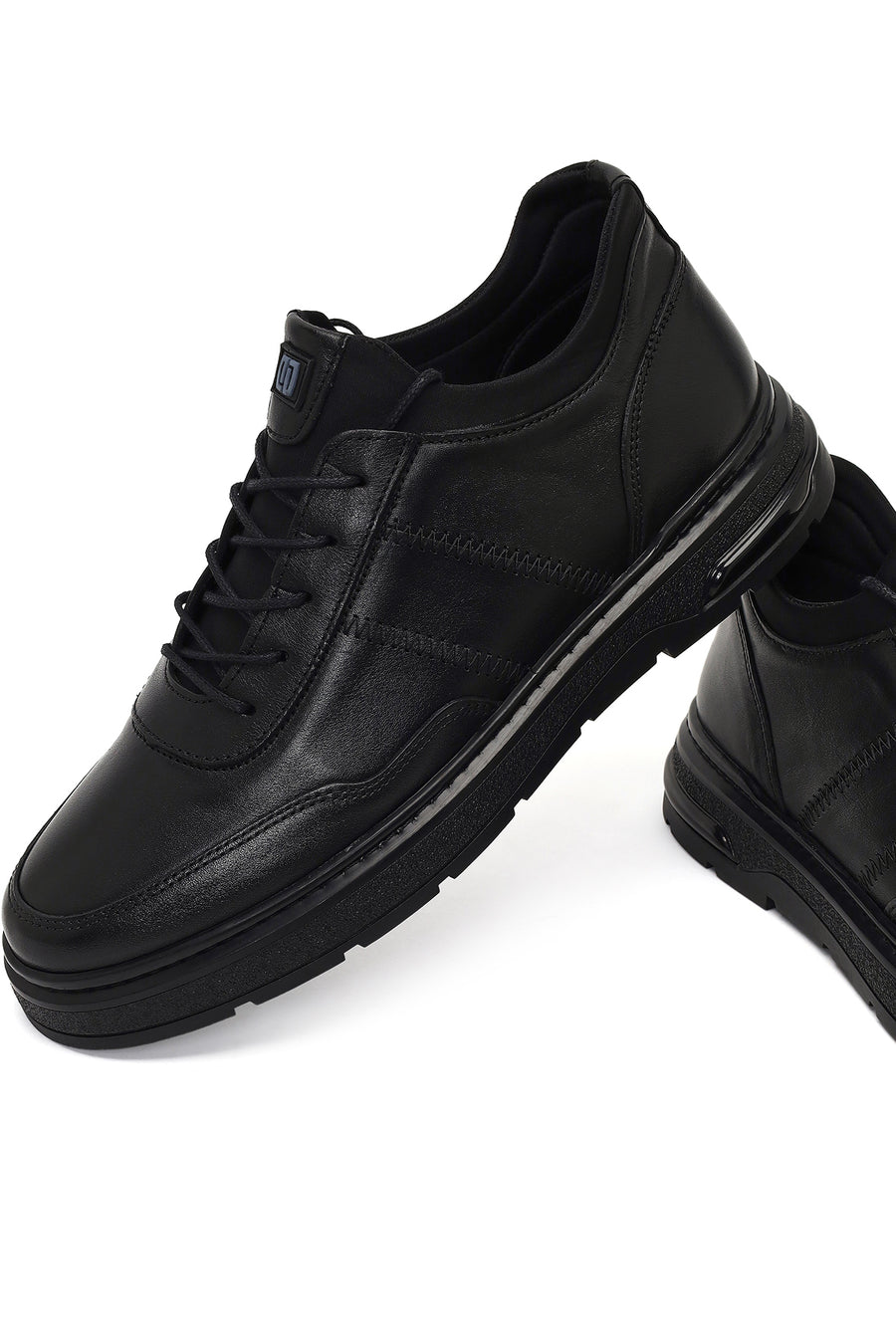 Erkek Siyah Bağcıklı Kalın Tabanlı Deri Casual Sneaker
