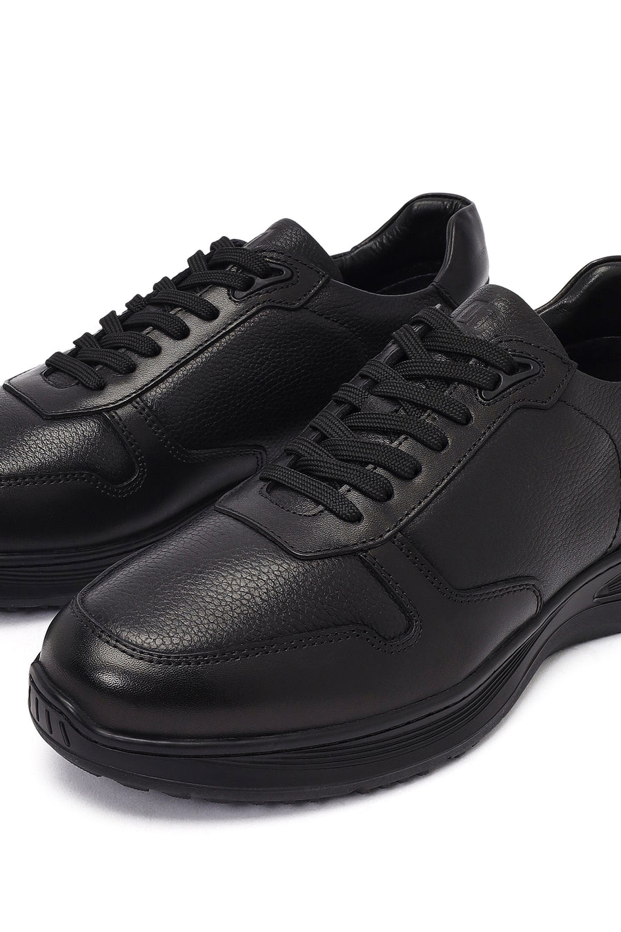 Erkek Siyah Bağcıklı Deri Casual Sneaker