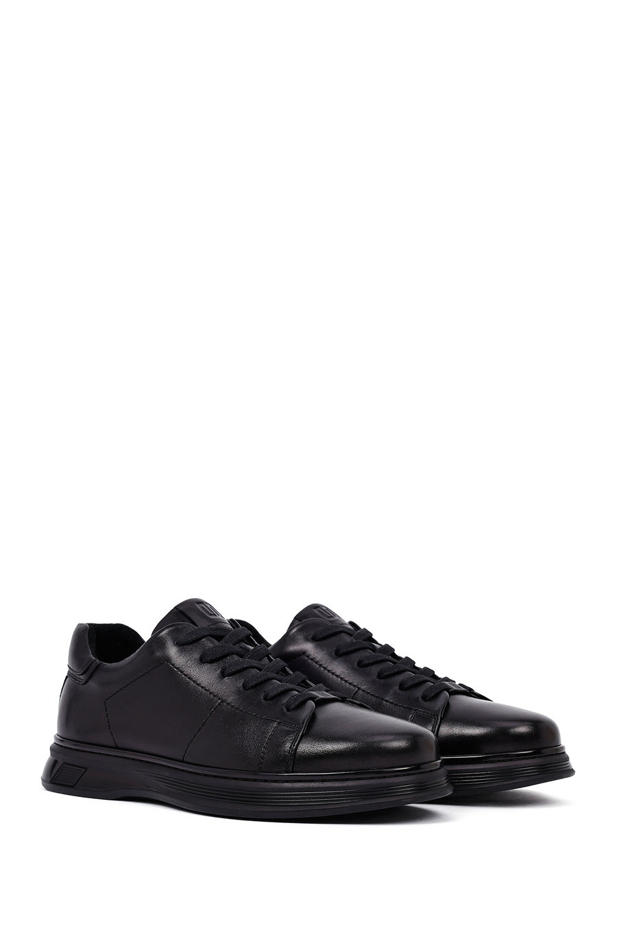 Men's Black Lace-Up Leather Casual Sneakers