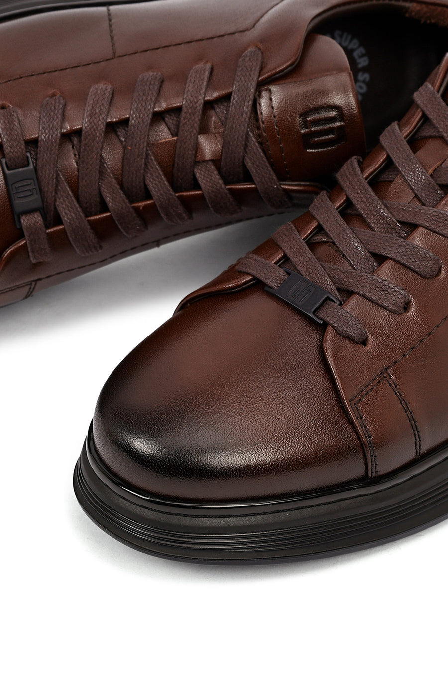 Men's Brown Lace-Up Leather Casual Sneaker
