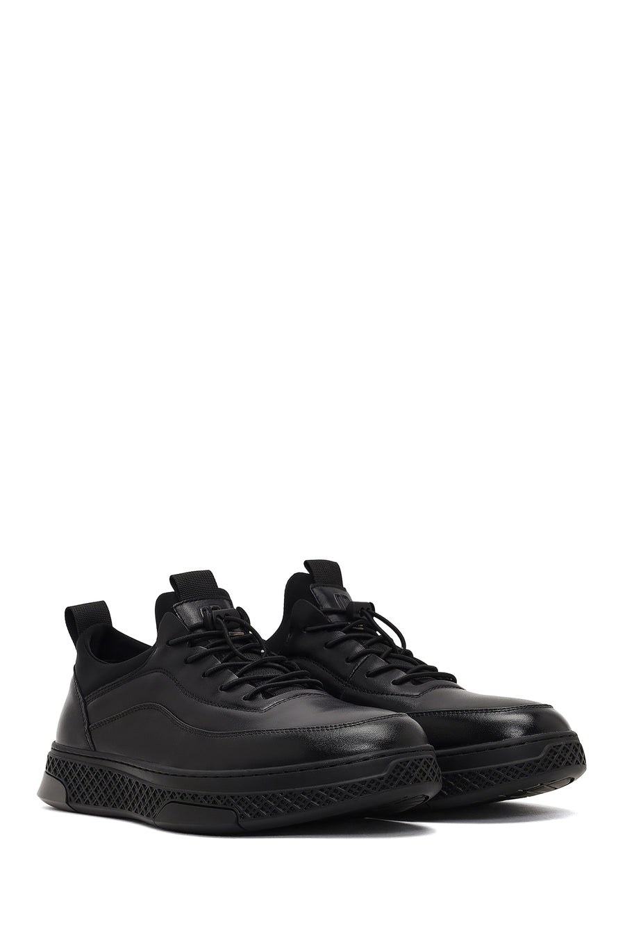 Erkek Siyah Bağcıklı Kalın Tabanlı Deri Sneaker