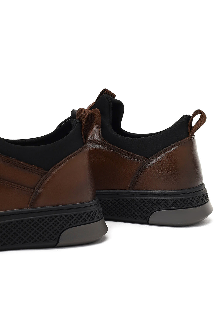 Erkek Kahverengi Bağcıklı Kalın Tabanlı Deri Sneaker
