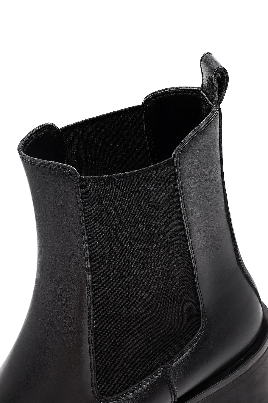 Women's Black Chunky Heel Chelsea Boot