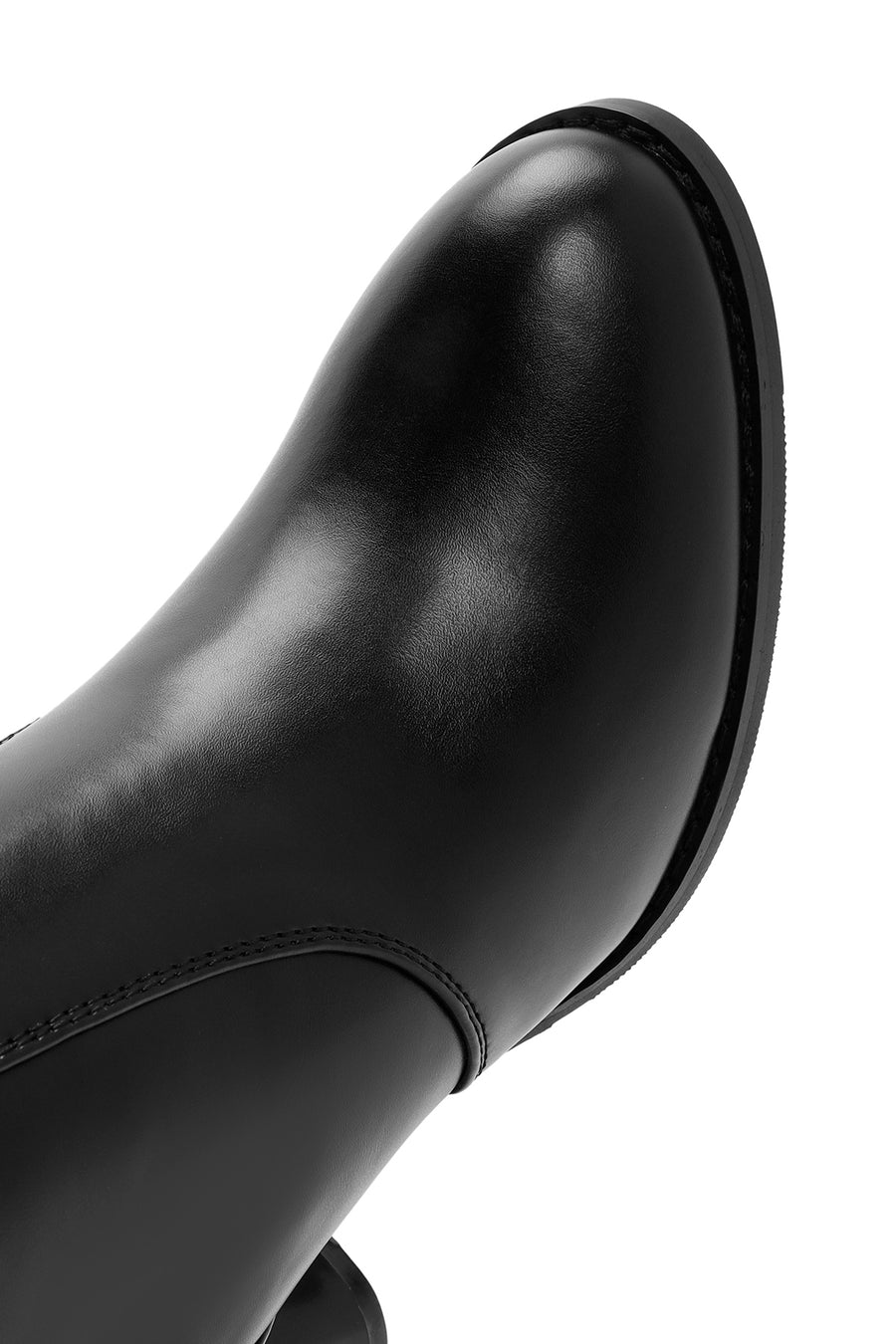 Woman Black Zippered Thick Heeled Boots