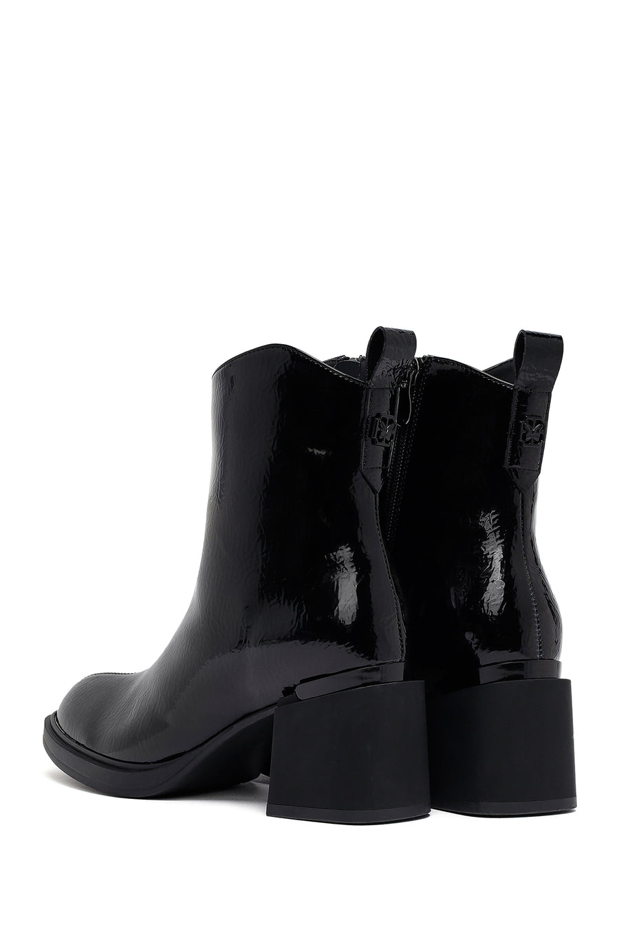 Woman Black Zippered Thick Heel Boots