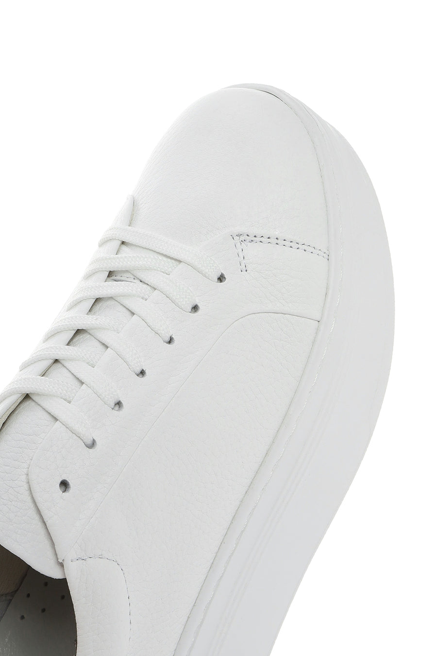 Kadın Beyaz Bağcıklı Kalın Tabanlı Deri Sneaker