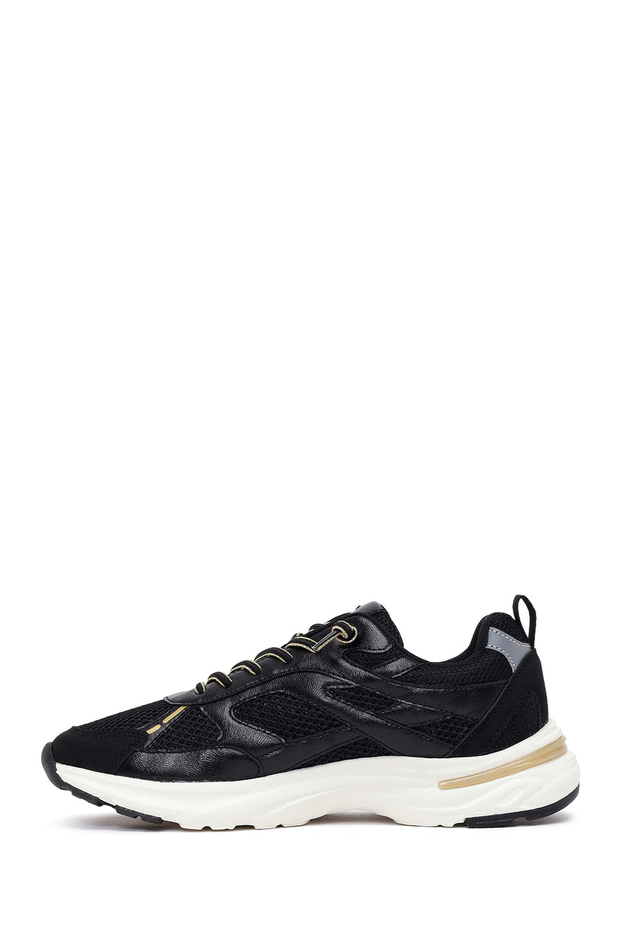 Woman Black Lace-Up Chunky Sneaker