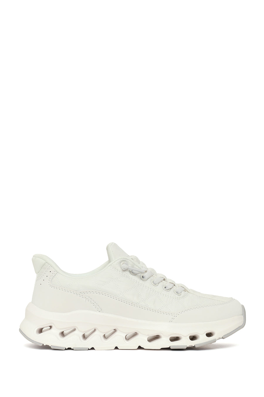 Kadın Beyaz Bağcıklı Kalın Tabanlı Sneaker 26PFE496014 | Derimod