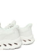 Kadın Beyaz Bağcıklı Kalın Tabanlı Sneaker | Derimod