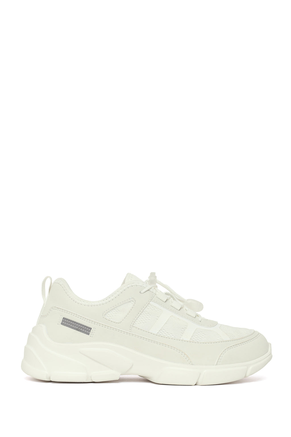 Kadın Beyaz Bağcıklı Kalın Tabanlı Sneaker