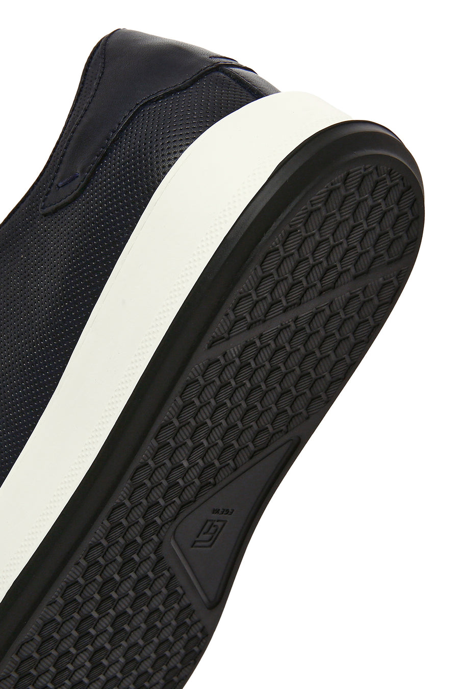 Erkek Lacivert Bağcıklı Kalın Tabanlı Deri Sneaker