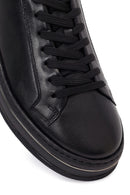 Erkek Siyah Bağcıklı Kalın Tabanlı Deri Sneaker | Derimod