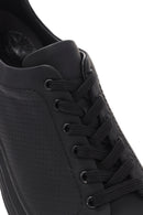Erkek Siyah Bağcıklı Kalın Tabanlı Deri Sneaker | Derimod