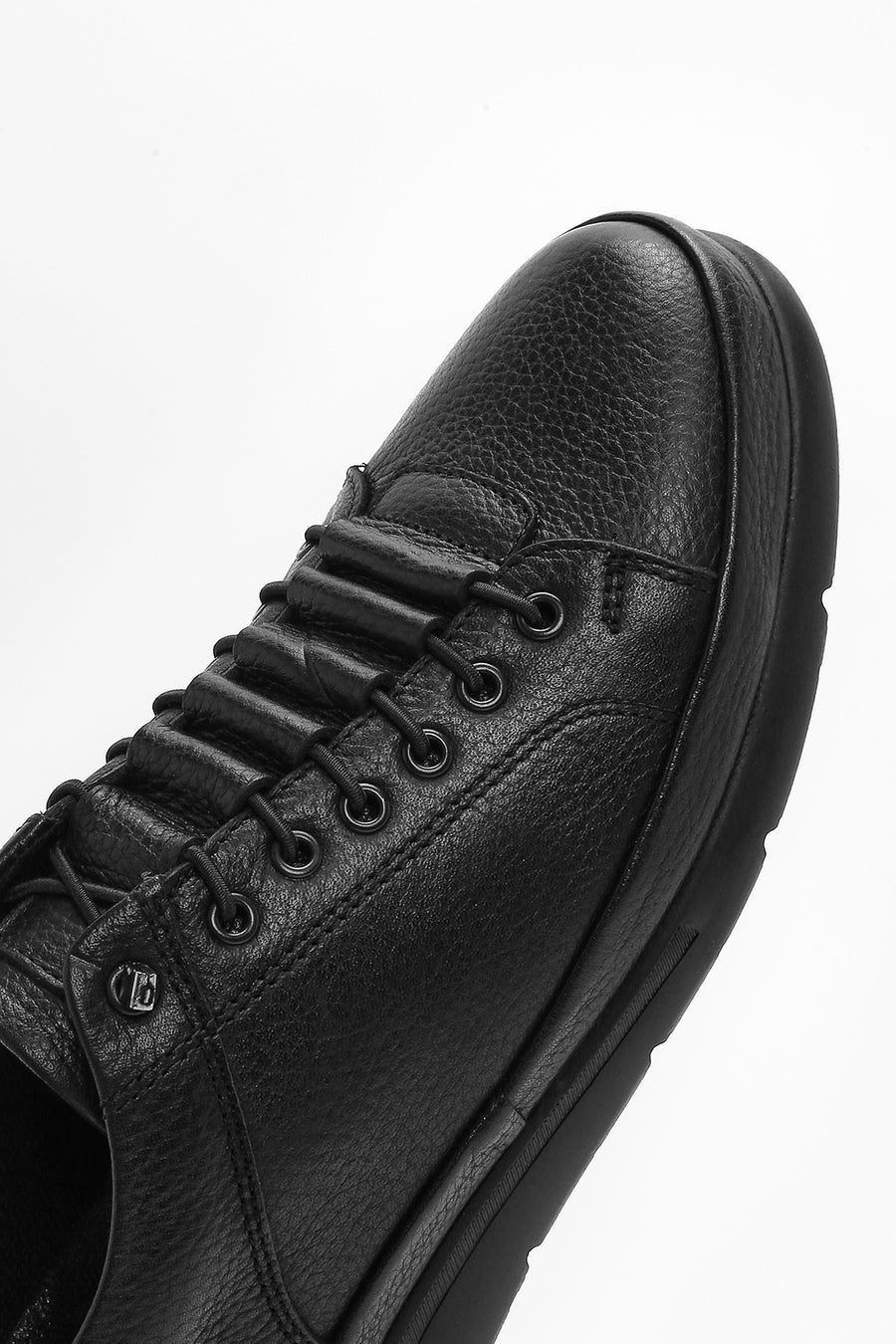 Erkek Siyah Bağcıklı Deri Sneaker