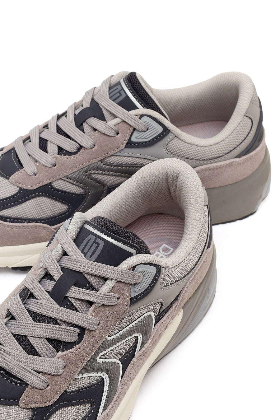 Erkek Gri Kalın Tabanlı Bağcıklı Deri Sneaker