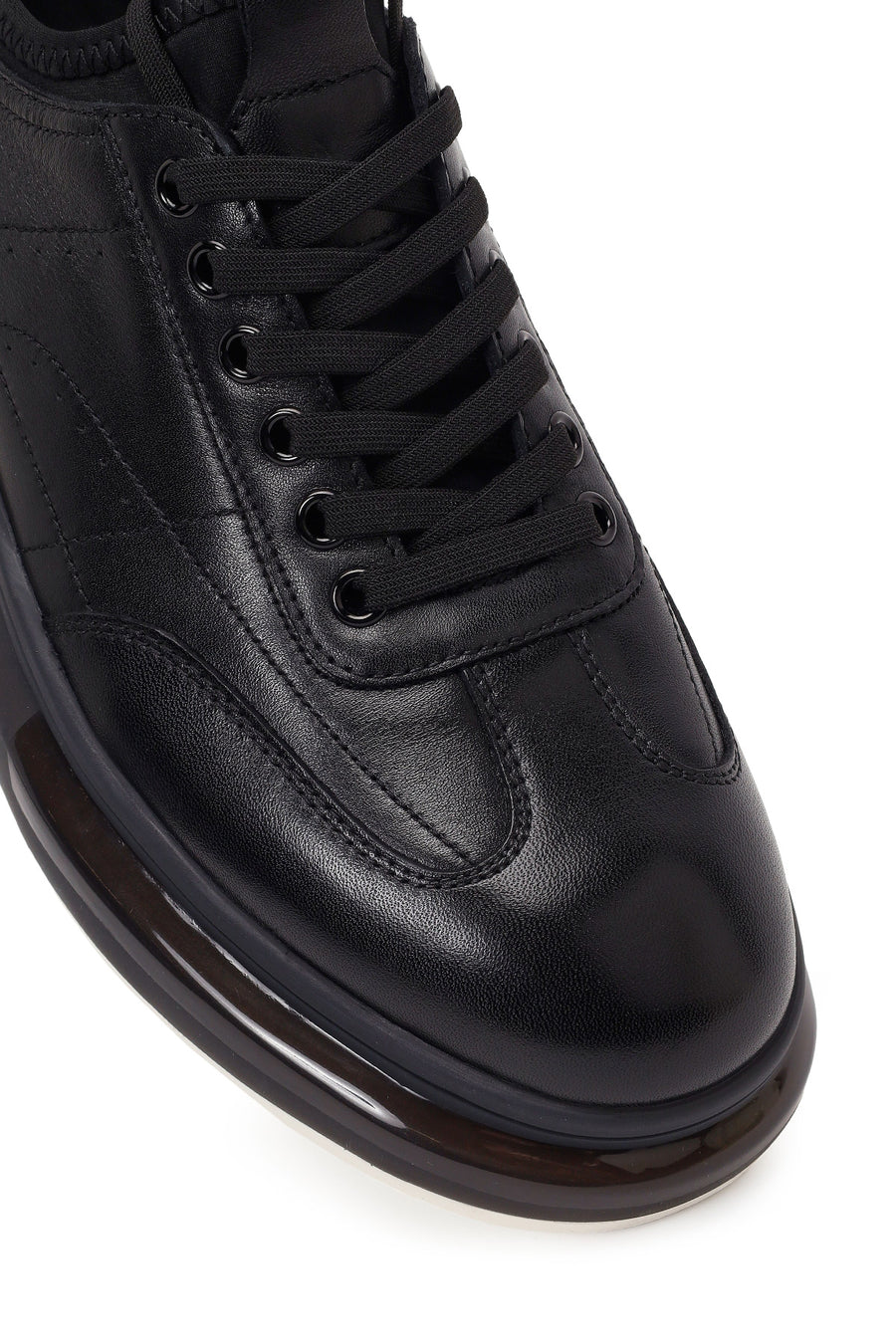 Erkek Siyah Bağcıklı Kalın Tabanlı Deri Sneaker