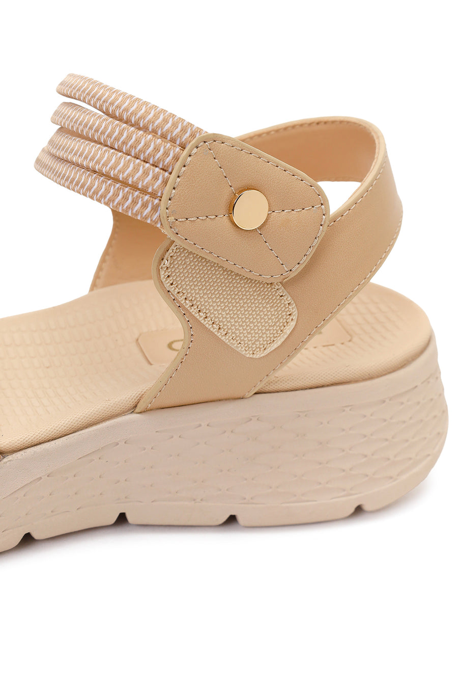 Kadın Bej Kalın Tabanlı Kumaş Comfort Sandalet