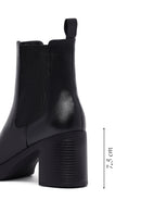 Woman Black Chunky Heels Leather Chelsea Boots | Derimod