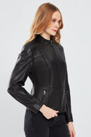 Riva Kadın Siyah Slim-Fit Kısa Deri Ceket | Derimod