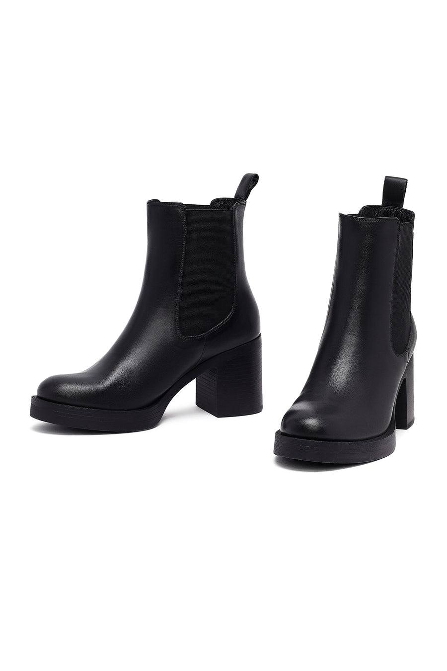 Woman Black Chunky Heels Leather Chelsea Boots