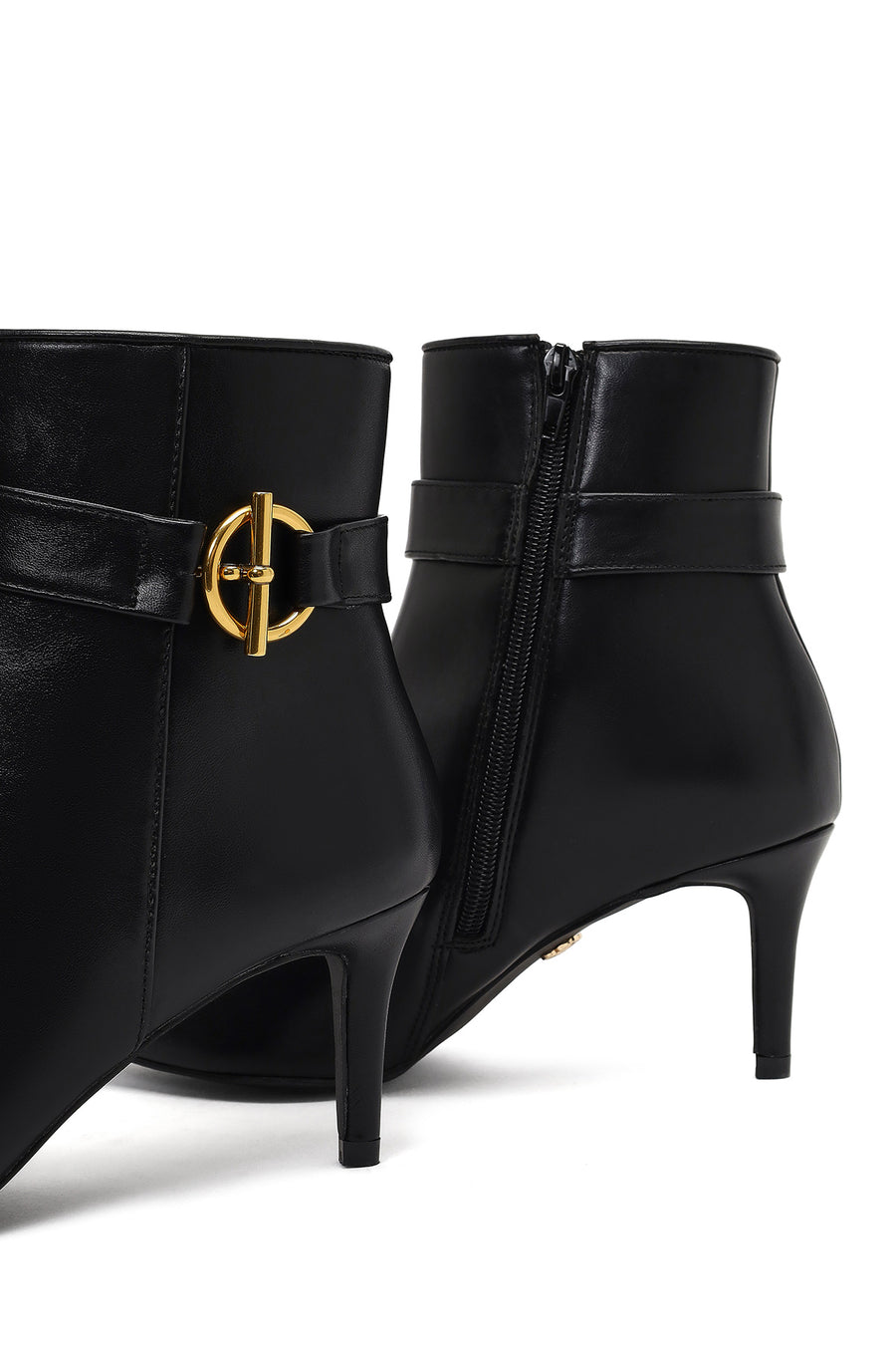 Women's Black Zippered Thin Heeled Boots