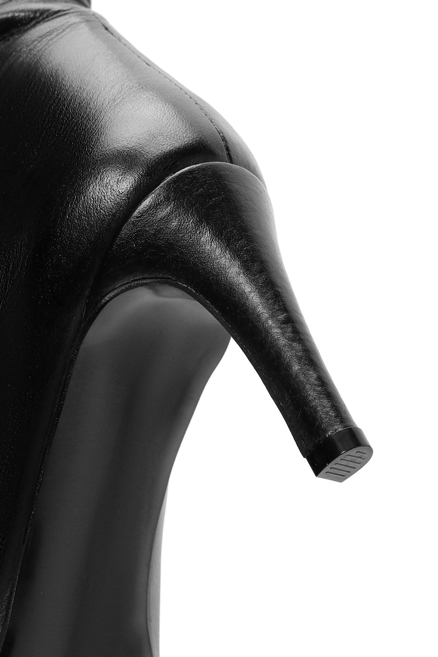 Woman Black Heeled Leather Boots