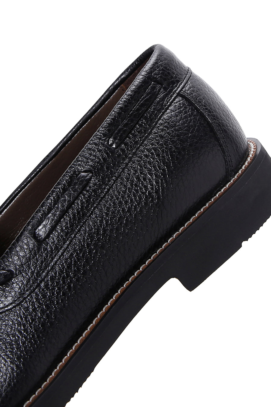 Men's Black Leather Tasseled Casual Loafer