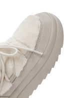 Women's White Fur Detailed Leather Boots | Derimod