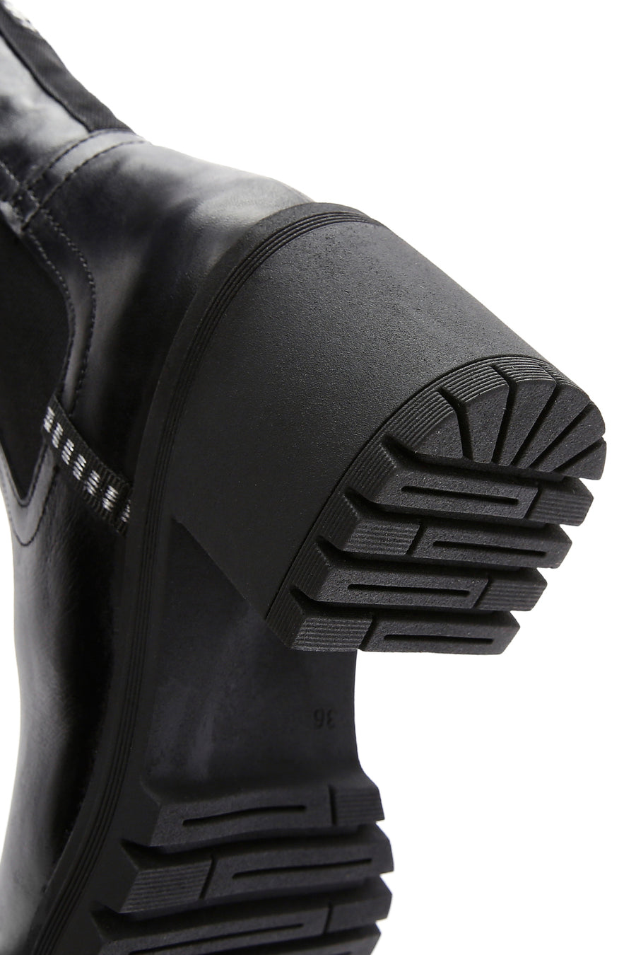 Women's Black Leather Heeled Chelsea Boots