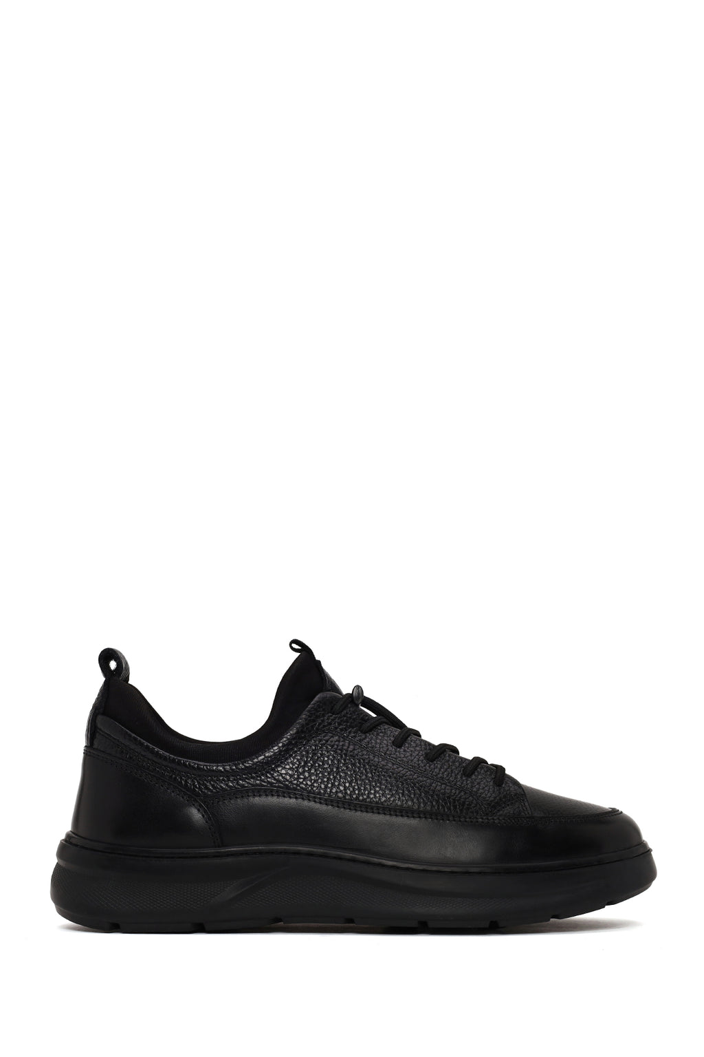 Erkek Siyah Bağcıklı Kalın Tabanlı Deri Sneaker