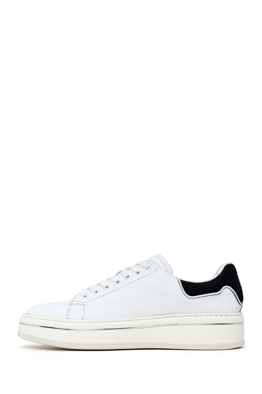 Erkek Beyaz Bağcıklı Kalın Tabanlı Deri Sneaker