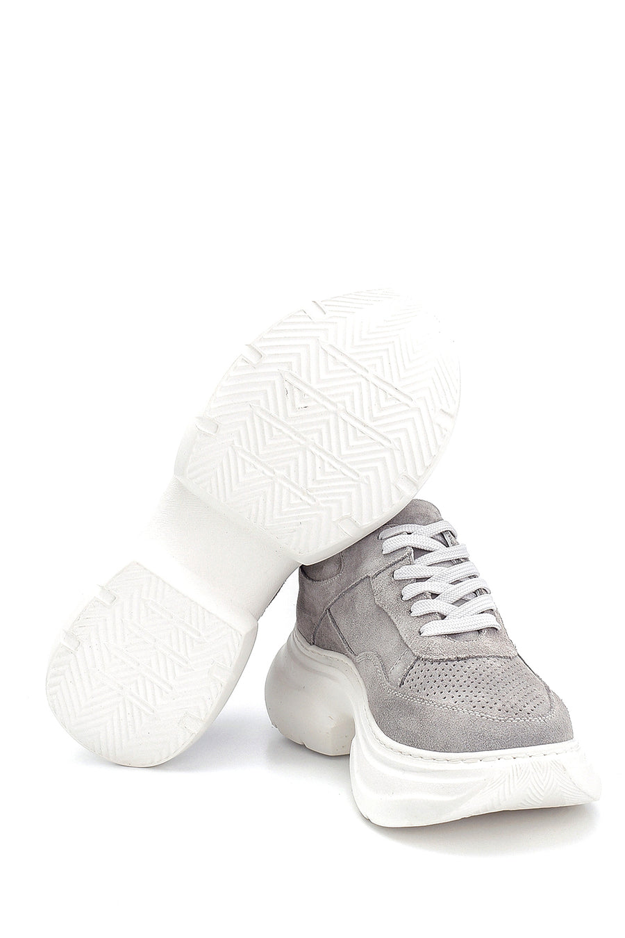 Kadın Gri Süet Deri Kalın Tabanlı Sneaker