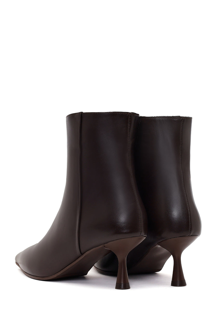 Woman Brown Zip Closure Thin High-Heel Leather Boots