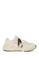 Kadın Bej Bağcıklı Kalın Tabanlı Charmlı Sneaker | Derimod