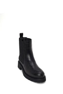Woman Black Thick-Soled Leather Chelsea Boots | Derimod