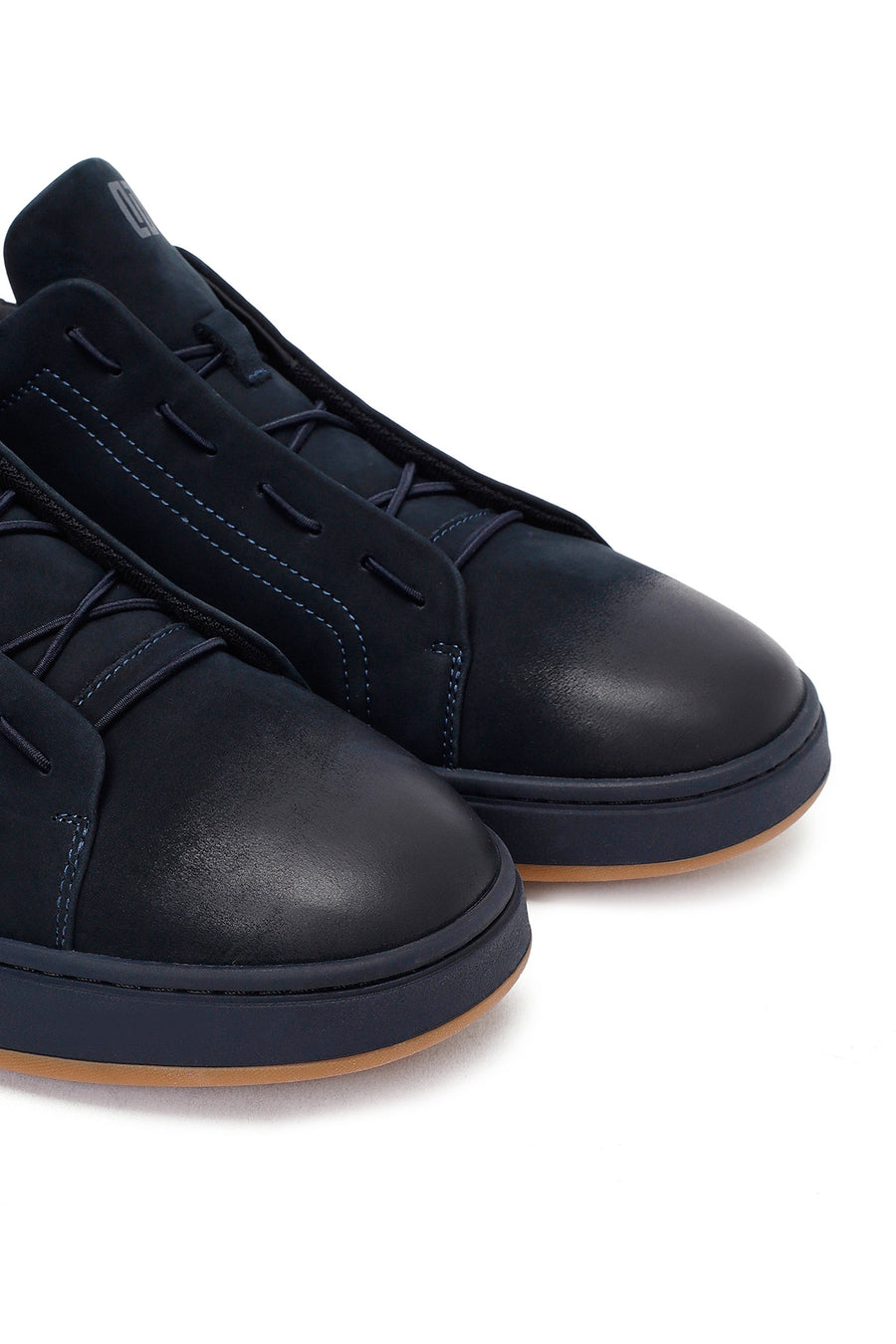 Erkek Lacivert Bağcıklı Nubuk Deri Sneaker