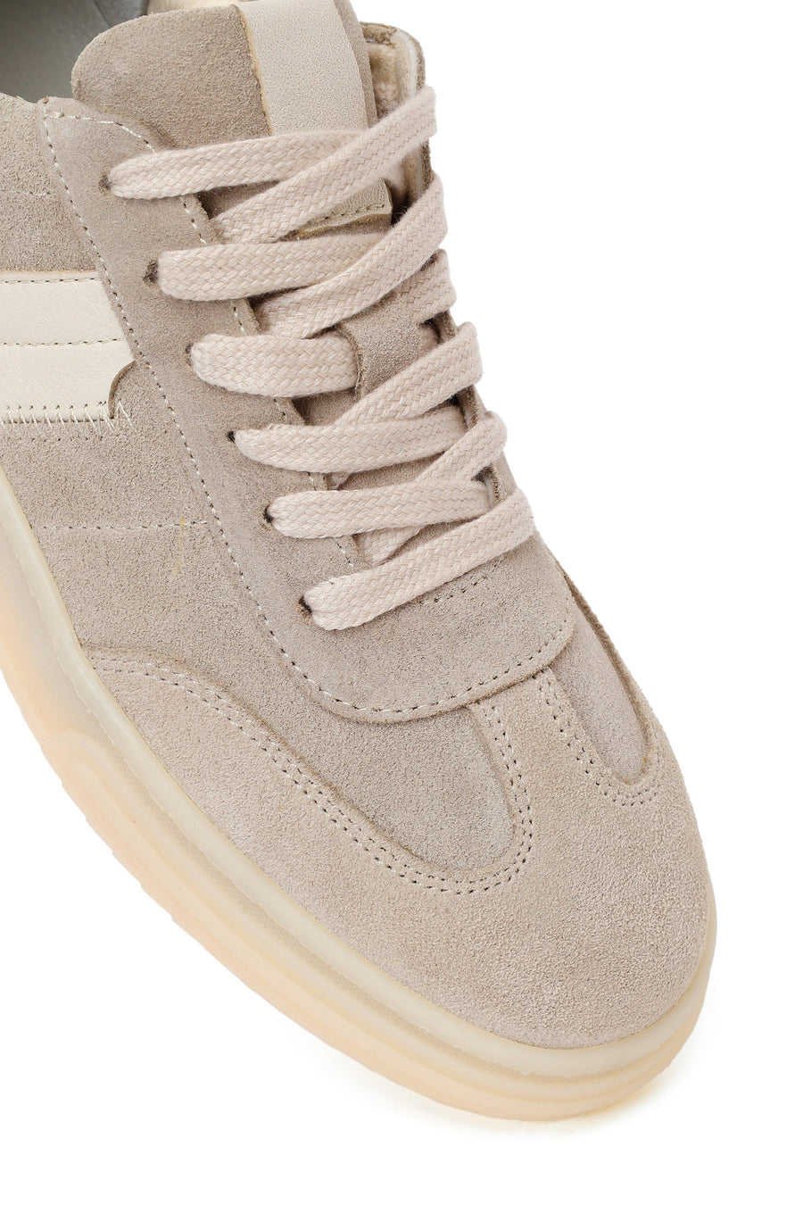 Kadın Bej Bağcıklı Süet Deri Sneaker