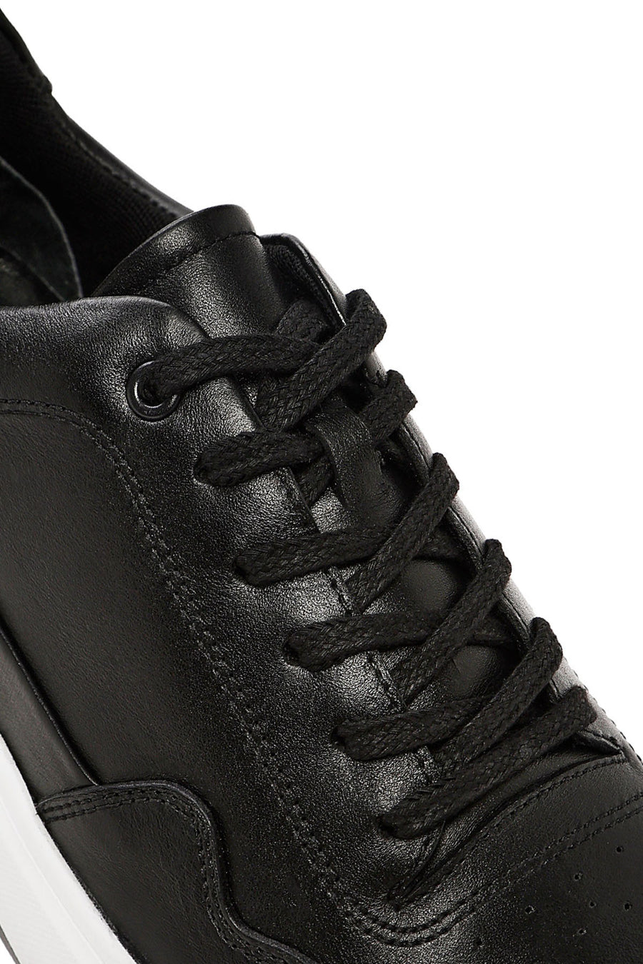 Erkek Siyah Bağcıklı Deri Sneaker