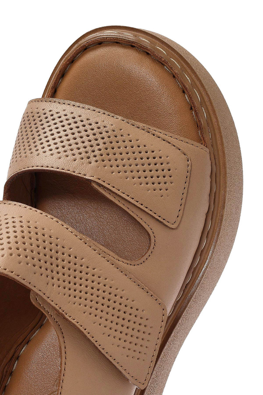 Kadın Camel Bantlı Kalın Tabanlı Deri Comfort Sandalet