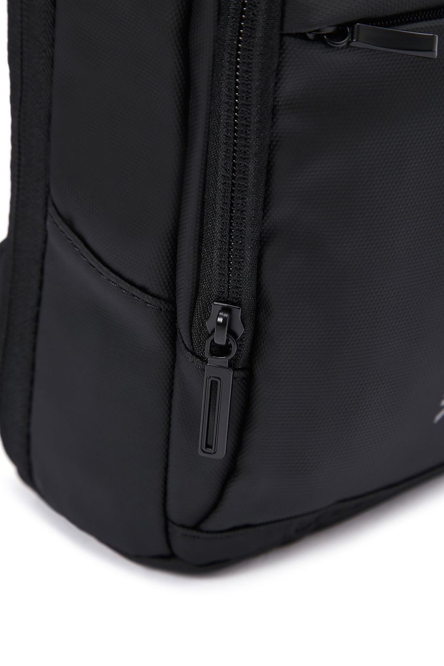 D-Pack Men's Black Technological Fabric Crossbody Bag
