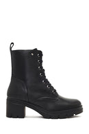 Woman Black Zip Closure Thick-Heeled Leather Boots | Derimod