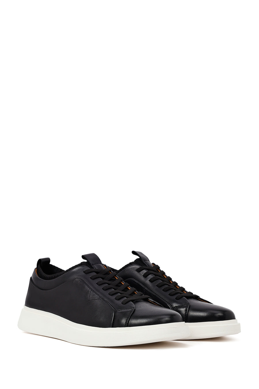 Men's Black Lace-Up Thick-Soled Leather Sneaker